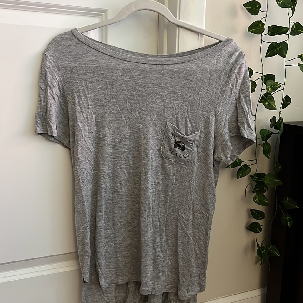 Pool house Lightweight Pocket Tee